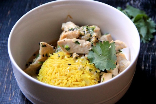 Riz pilaf et poulet crème curry 